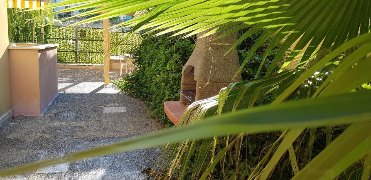 Appartamento Con Giardino Sul Mare Gallipoli Dış mekan fotoğraf