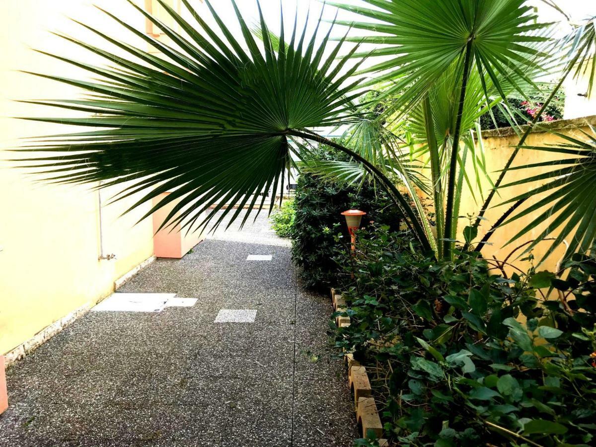 Appartamento Con Giardino Sul Mare Gallipoli Dış mekan fotoğraf