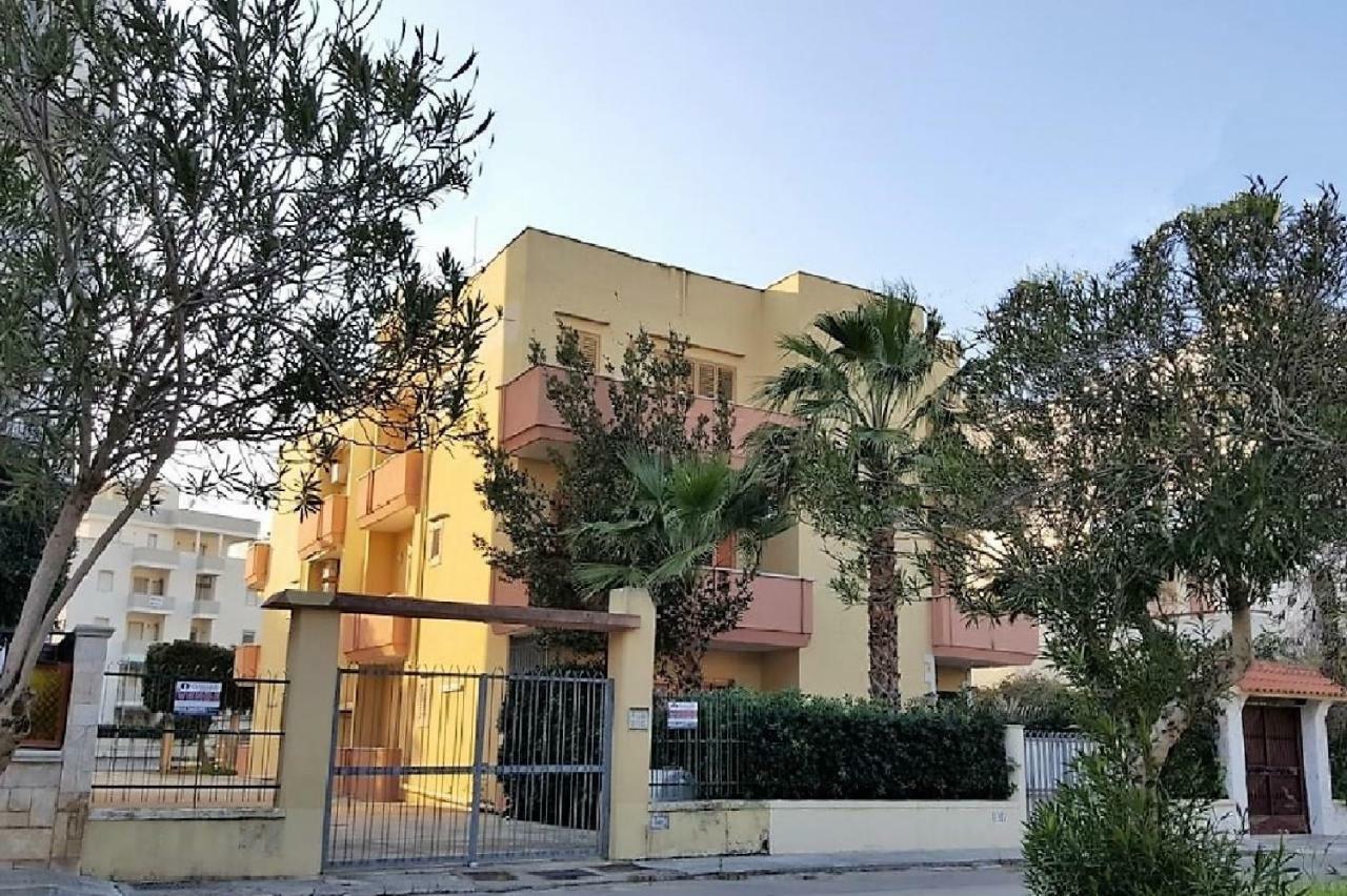 Appartamento Con Giardino Sul Mare Gallipoli Dış mekan fotoğraf